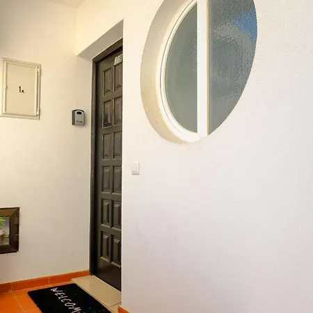 Apartamento Immaculate 1-bed In Albufeira